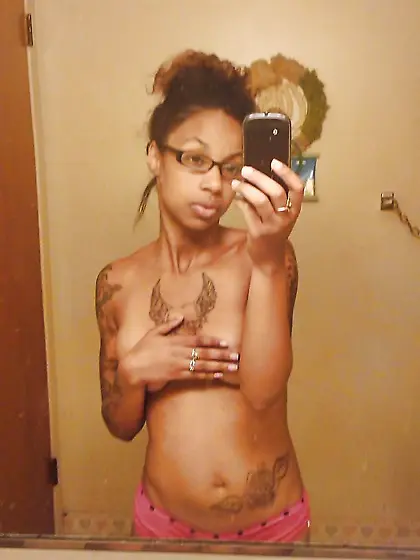 UNSCHULSDSBLONDIE LIEBT BLACK GIRLS 004