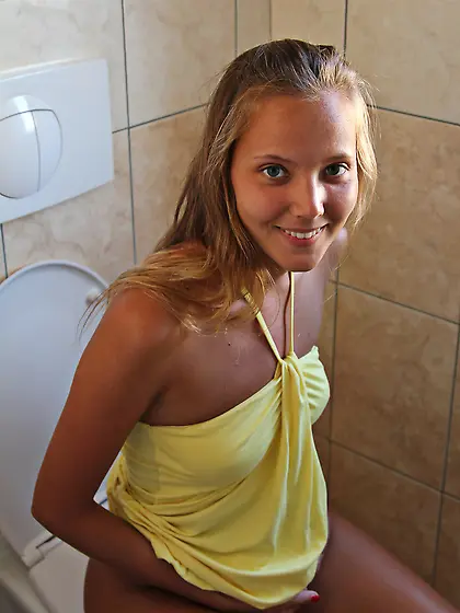 Toilet hotties