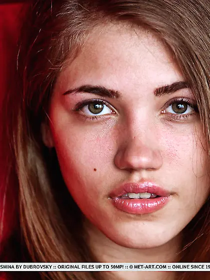 Shaved smooth pussy close up