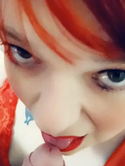 Raven felling herself....