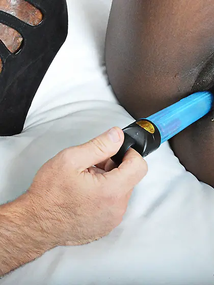 Hot black teen Raven Uneek gets surprised by a fat white dick