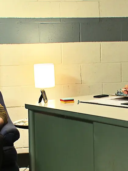 Naughty doctore ties patient