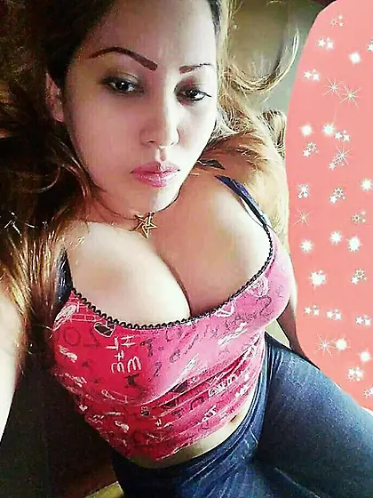 Call Girls in Delhi Locanto 09999858187 Escorts Service FUll
