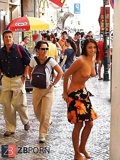 Exhibitionists, Free Spirits