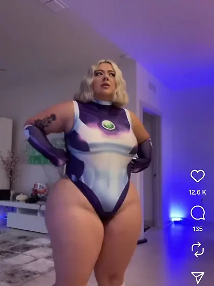 Cum all over that slut, she made me so hard,  tribut