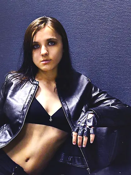 18yo teen girl webcam