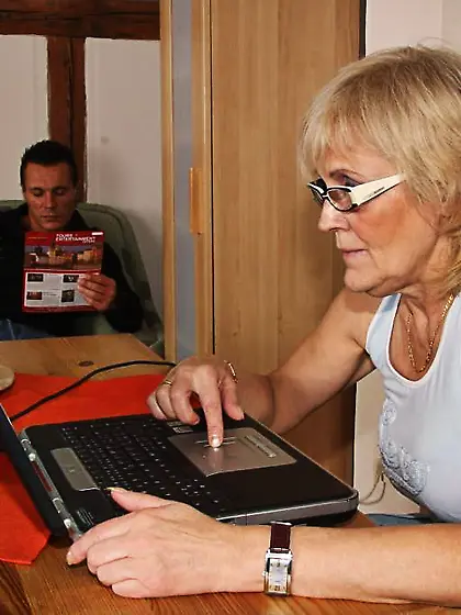 Horny dude seduces mother-in-law