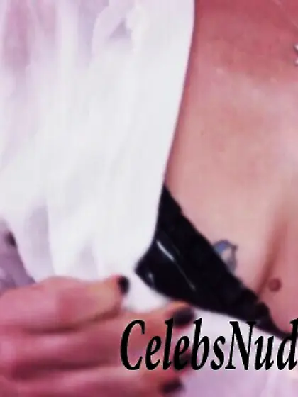 Christina Ricci Sexy