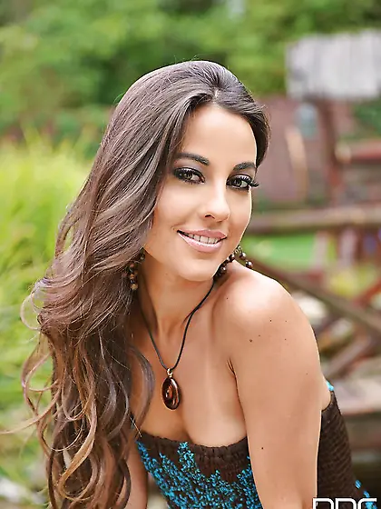 Tiny tits dildo solo