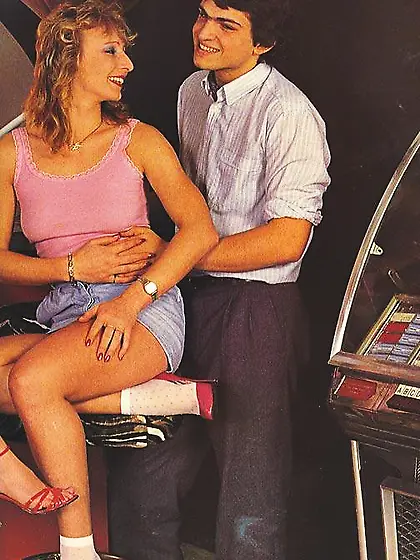 Horny dude sucking Asian tranny's dick