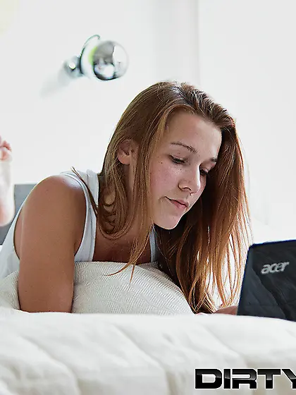 Petite redhead gal rides