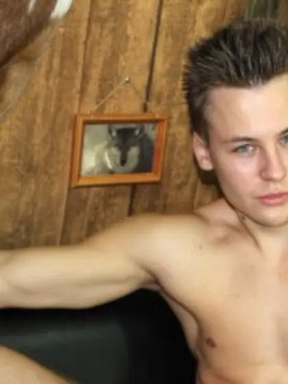 Brunette Young Man Sandro Zoom.