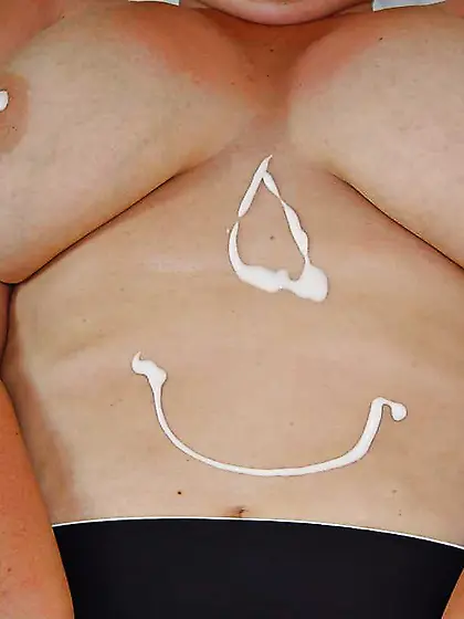 Im Urlaub rumgegeilt - Deutsche zeigt was sie hat !