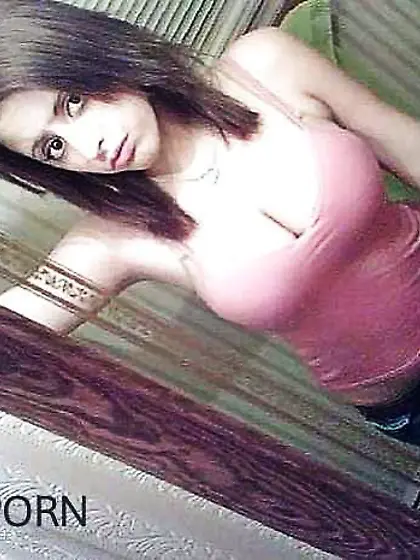 Buxomy teenager self shoot