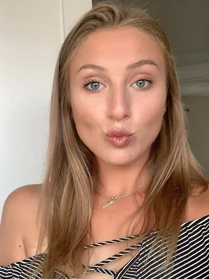 Anna P - Cute Blonde Teen