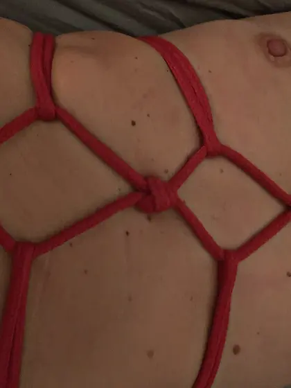 Rope play with wife Amy