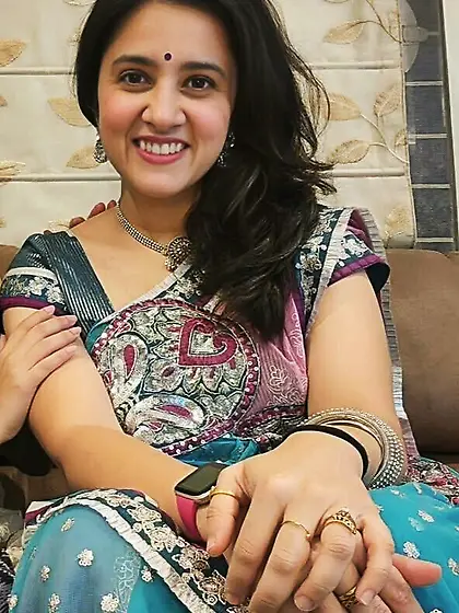 Cheating pregnant doctor Radhika Zare