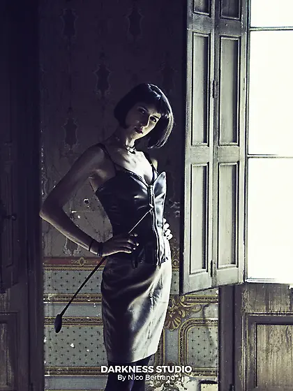 Slim brunette fox black