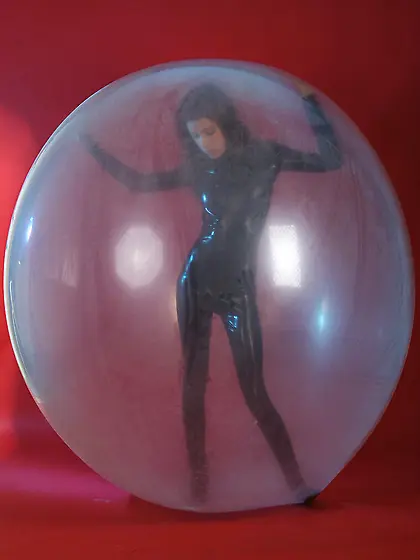 Latex Teen caught in big rubber balloon
