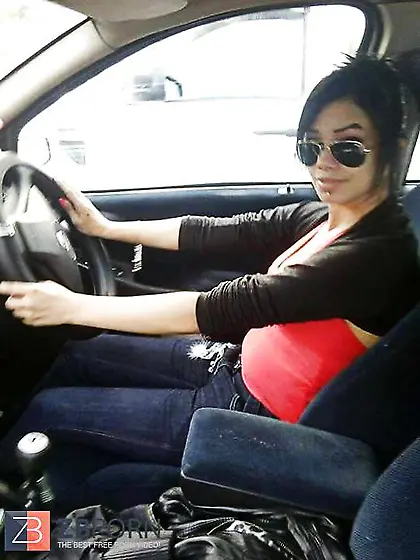 Marwa.. a tunisian biotch.. she need a beef whistle part