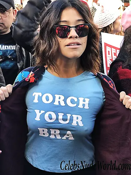 Gina Rodriguez Pokies Photos