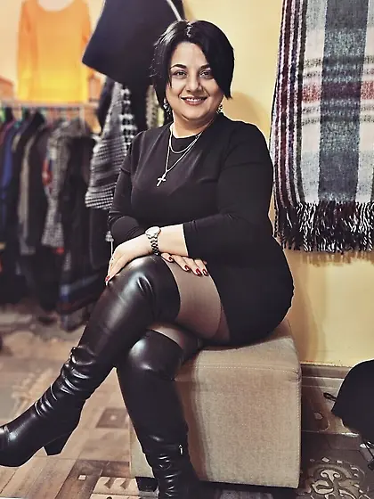 mature sexy whore nino