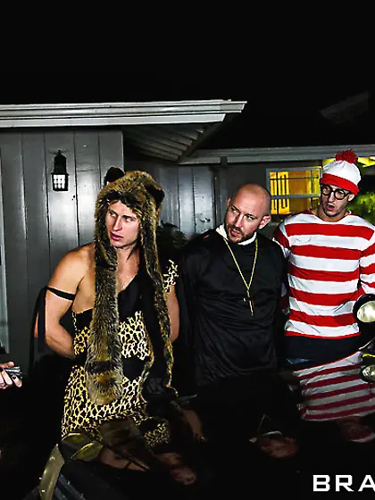 This amazing threesome will make every person on this planet so