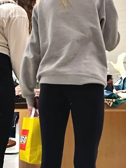 Candid Girls - Ass, Tits, Face Vol. 2