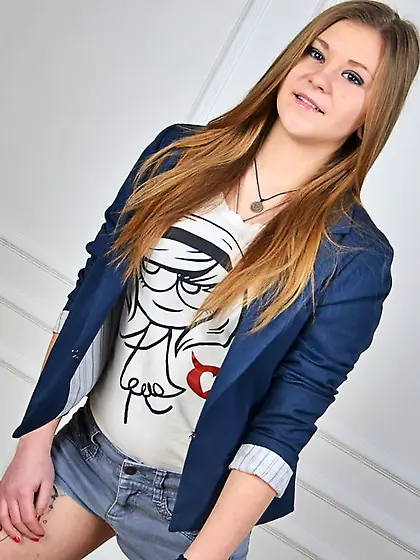 Teen snapshot nice tits