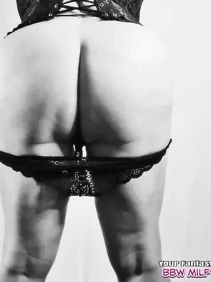 Arty set of my peachy full,  round BBW ass in a black corset