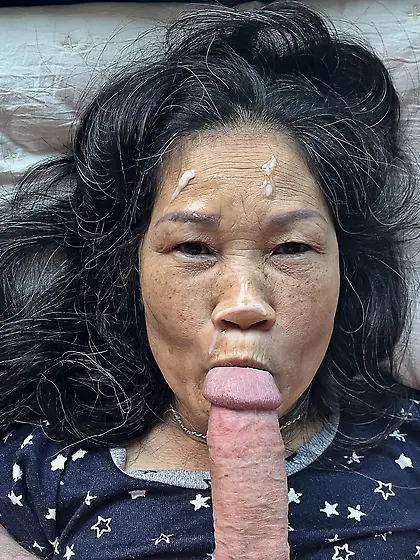 Facial Suck