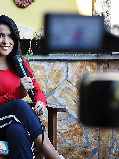 Busty brunette babe Valery Summer has a cam shooting her when sh