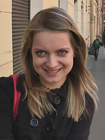 Adorable blonde gal nailed