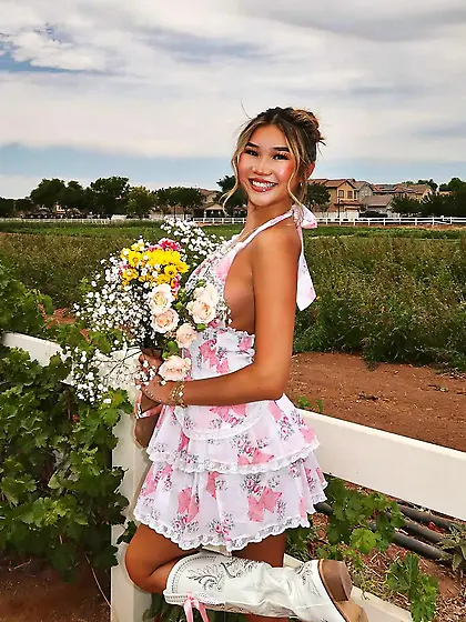 Cathleen Z's Tight Body