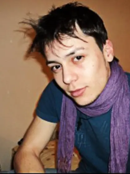 Brunette oohotboy69 perform close