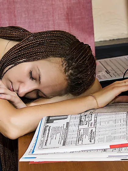 Horny teen bitch Red Maggie bondages and tortures her hot lesbo