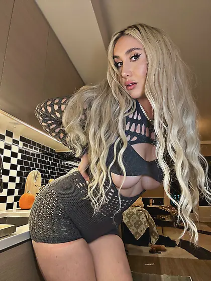 Evil Sadistic Findom Brat Breaks Betas Full Time