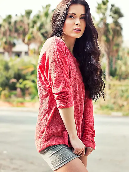 Long haired brunette Amelie B goes softcore and shows off her pl