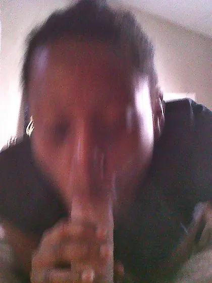 Esclave noire avale et régurgite du sperme