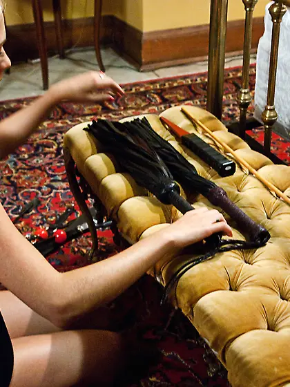 Camera gently pans down her body to make you horny as fuck