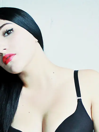 Latin teen beautiful tits