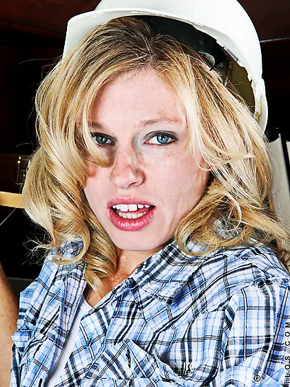 Mary Jane spreads her sexy legs for the camera and fingers her g