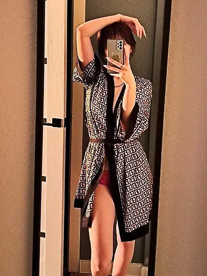 Carly Lexx Free Photos