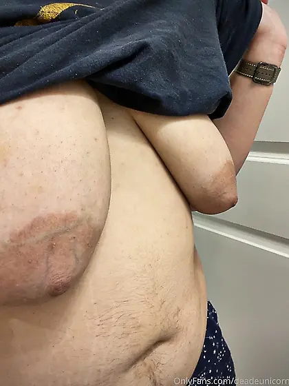 Thick ass hispanic chick that I'm messing with.