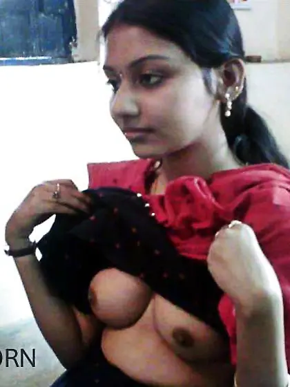 Super-Sexy Indian Gals-- By Sanjh