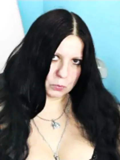 Brunette Katty Squirt.