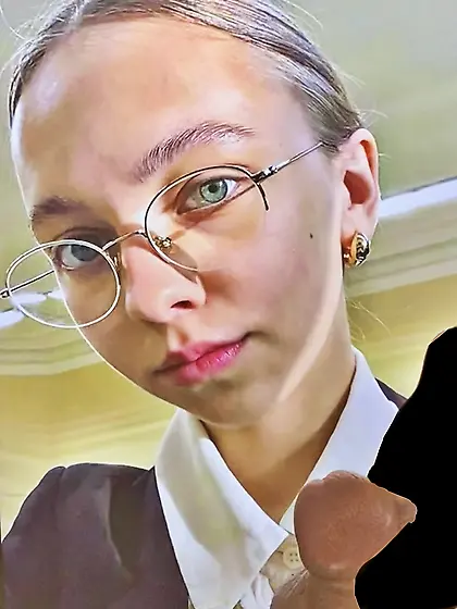 Itsy-bitsy pee-pee Liza Kazakhevich never feel