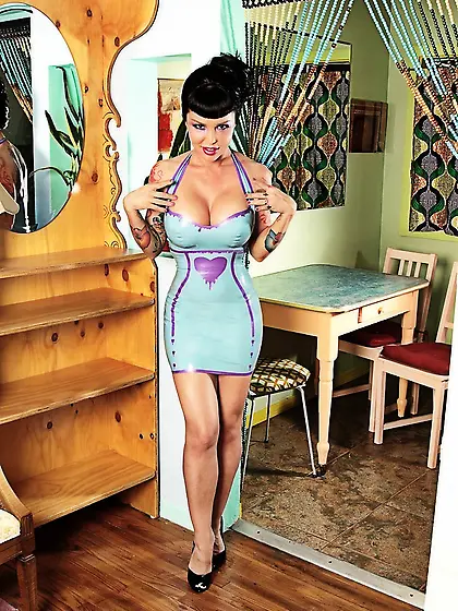 Pin models sexy clothing