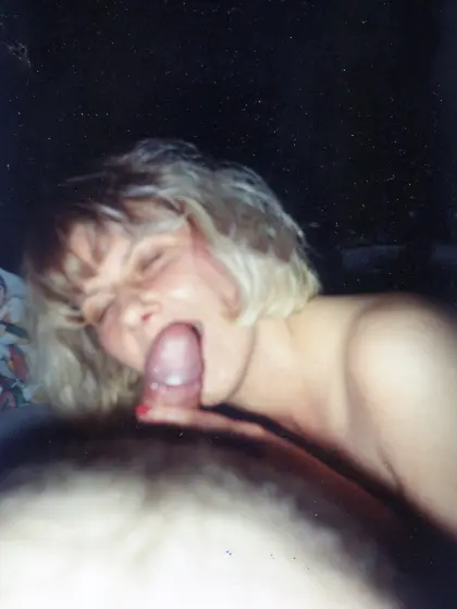 Ewa Polish horny slutwife sucking