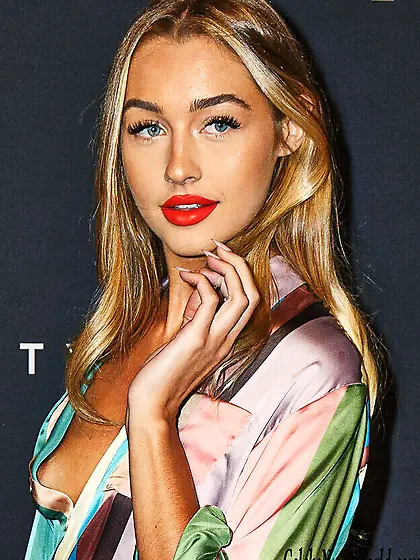 Sammy Robinson Nip Slip